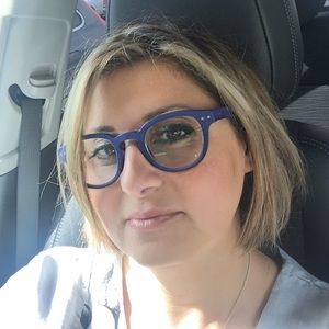 Meet your Posher, Anahita